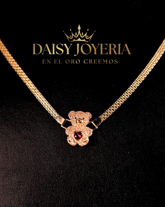 Collar con oso y piedra roja 14kt