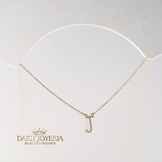 Collar con colgante con inicial J, diamante de 0,05 quilates, 14 k