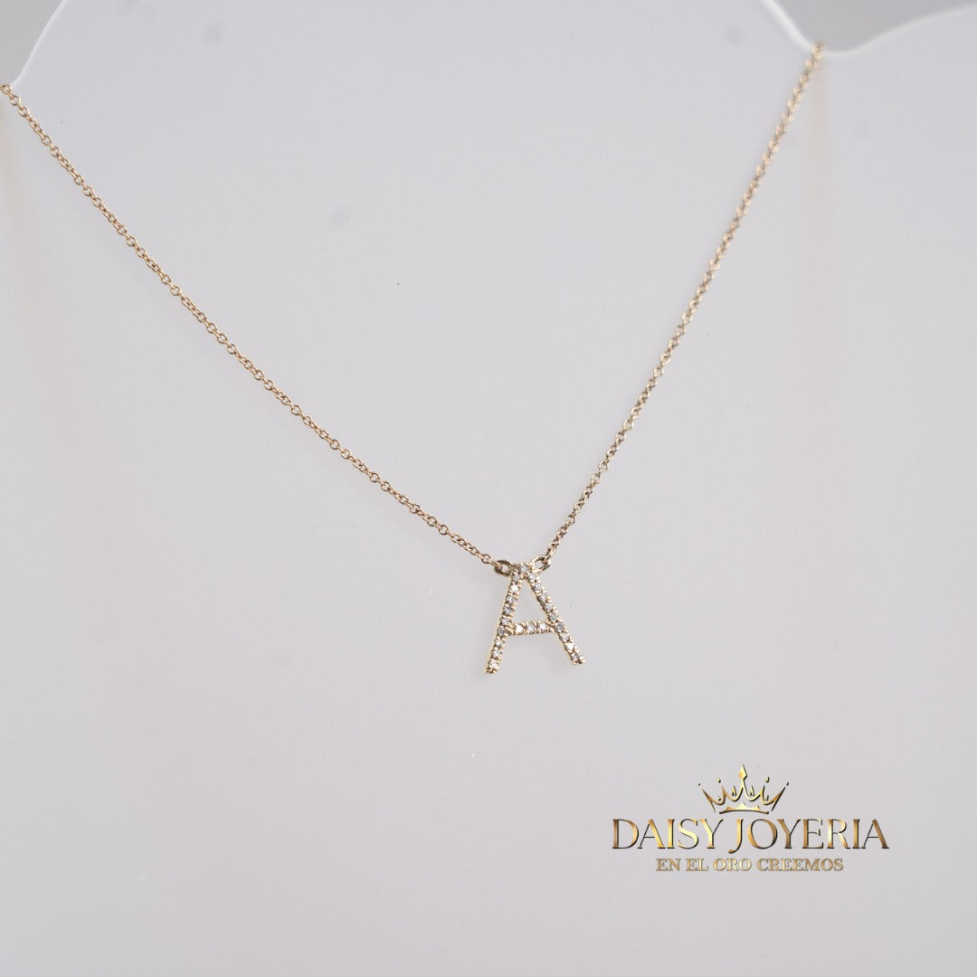 A initial pendant necklace, 0.07CT Diamond, 14k