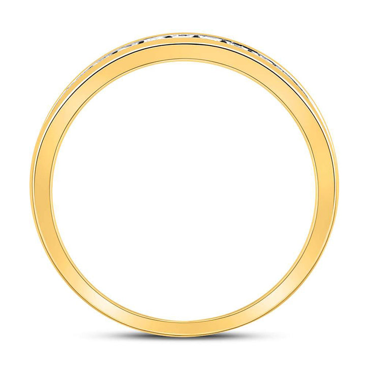 14kt Yellow Gold Womens Round Diamond Single Row Comfort Wedding Band 1/4 Cttw 7 Daisy Joyeria