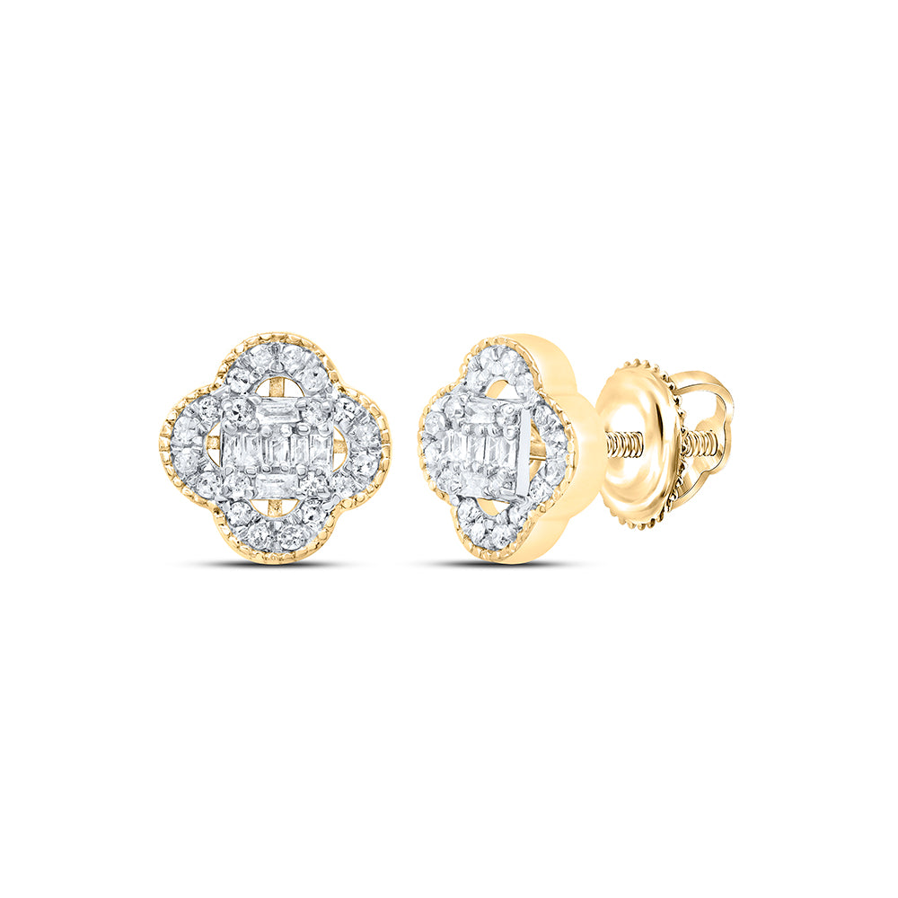 3/8CTW-DIA P1 GIFT CLOVER BAGUETTE EARRING Daisy Joyeria