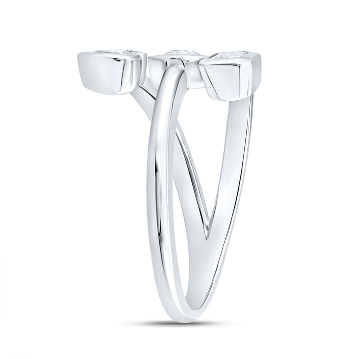5/8CTW-NAT DIA I1 IJ 1/4CT-CHT, 1/5CT-CEM, 1/4CT-CRD FASHION HEART RING Daisy Joyeria
