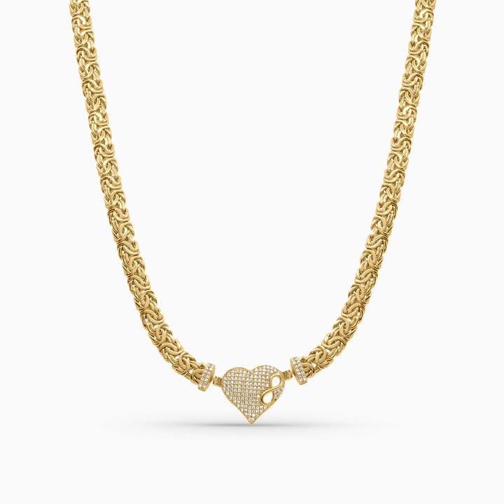 Gargantilla de Oro con Dije de Corazón y Detalles Brillantes 10k Daisy Joyeria