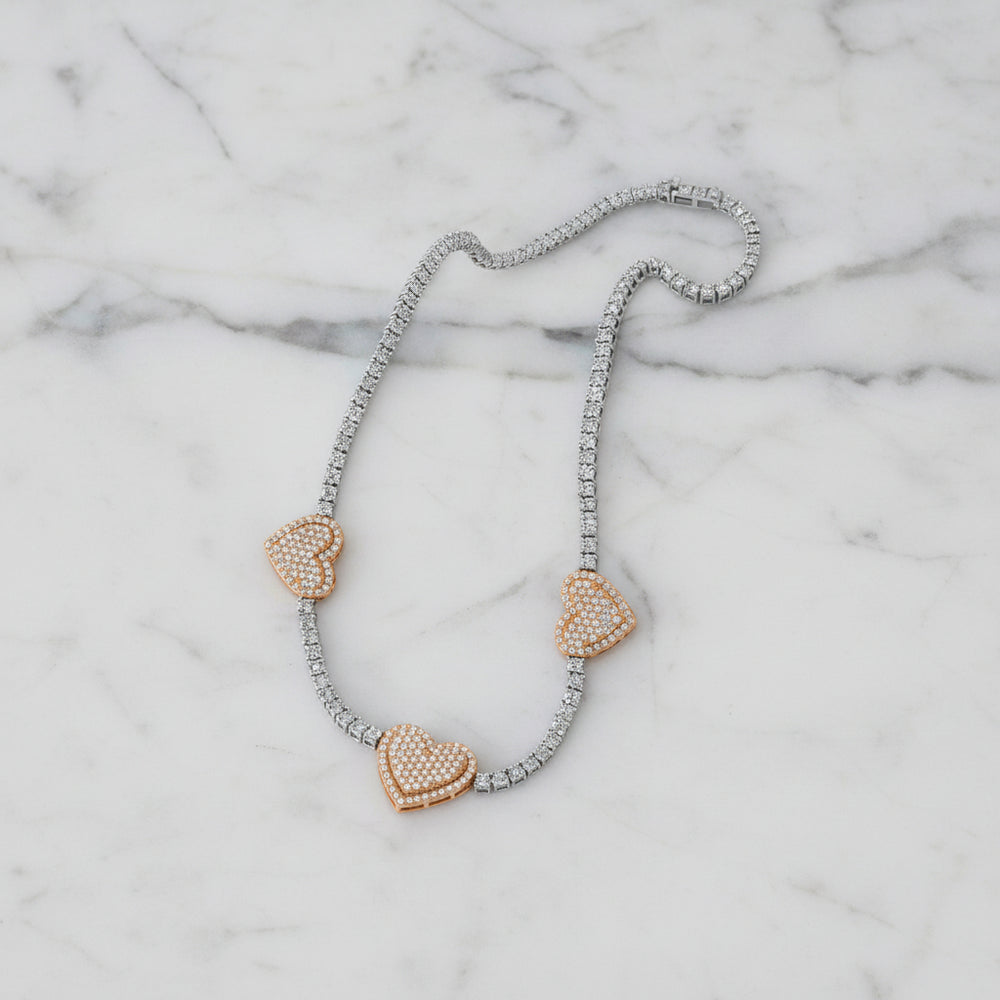Cadena Tennis con Corazones Diamantados Pavé en Oro 10K Daisy Joyeria