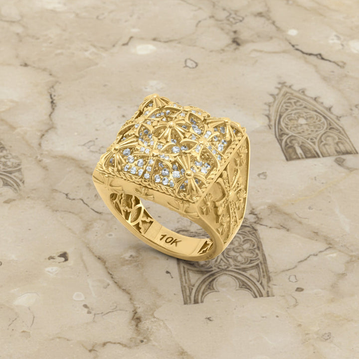 Anillo Gothico con Circonias Pavé en Oro 10K Daisy Joyeria