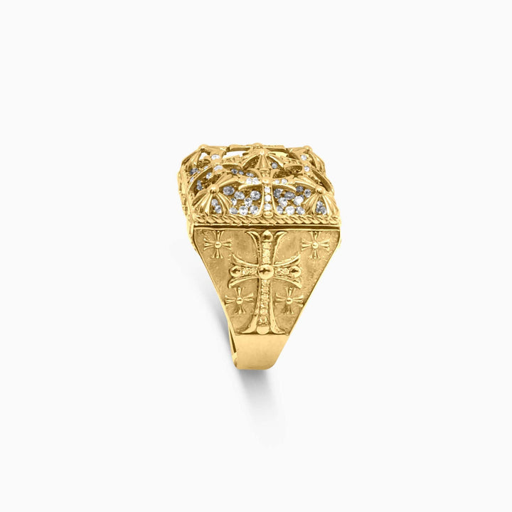 Anillo Gothico con Circonias Pavé en Oro 10K Daisy Joyeria