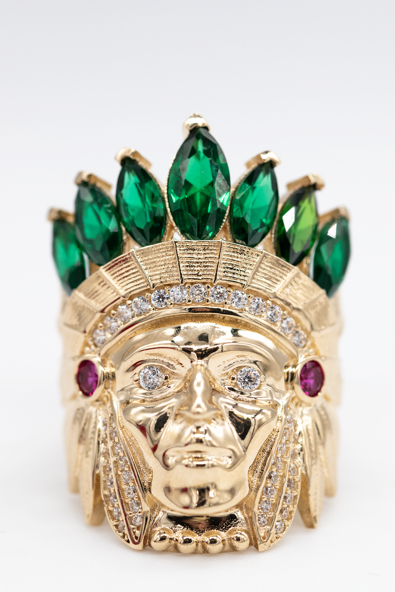 14K INDIAN WITH GREEN CROWN 13.3 GRAMS