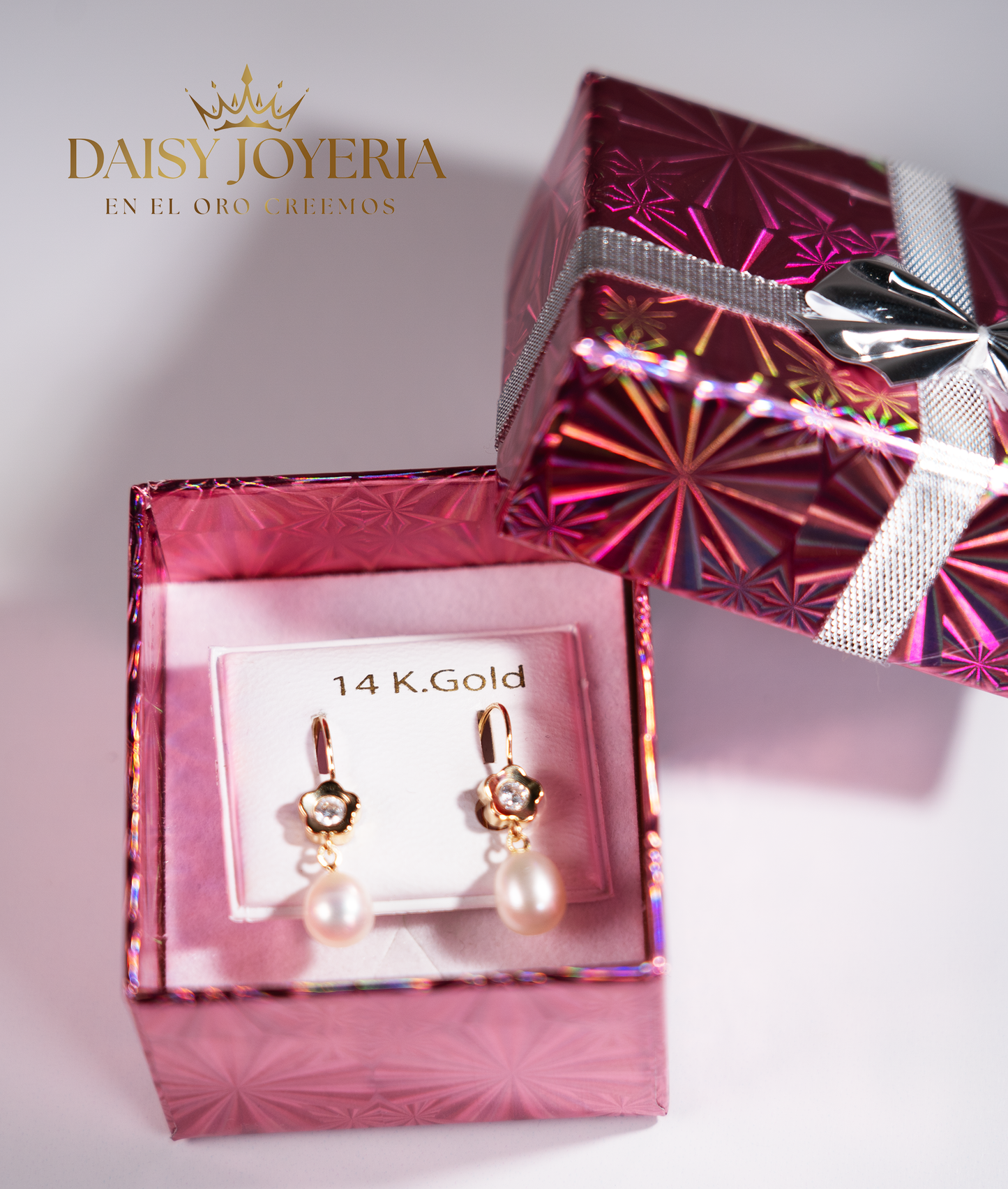 ARETES DE FLOR Y PERLA 14K