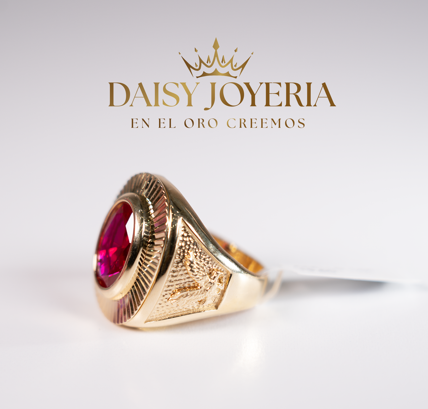 ANILLO CON ZIRCONIA ROJA 14K 15.6G