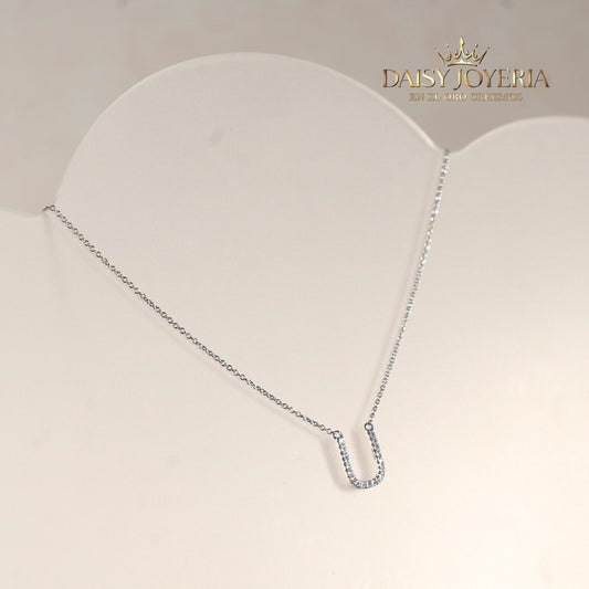 Collar con colgante con inicial U, diamante de 0,04 quilates, 14 k